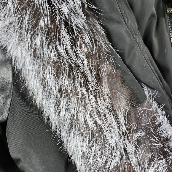 Woman winter coat - Picture 6 of 9